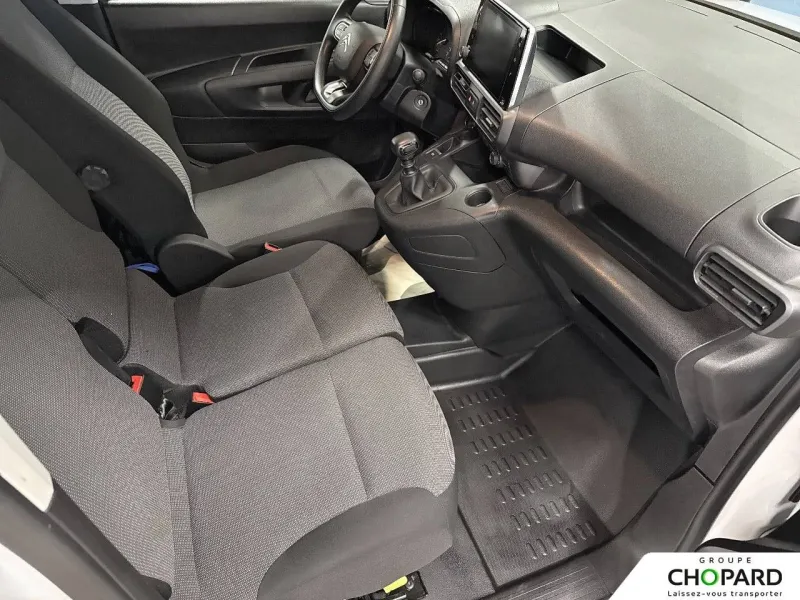 Image secondaire du véhicule 14