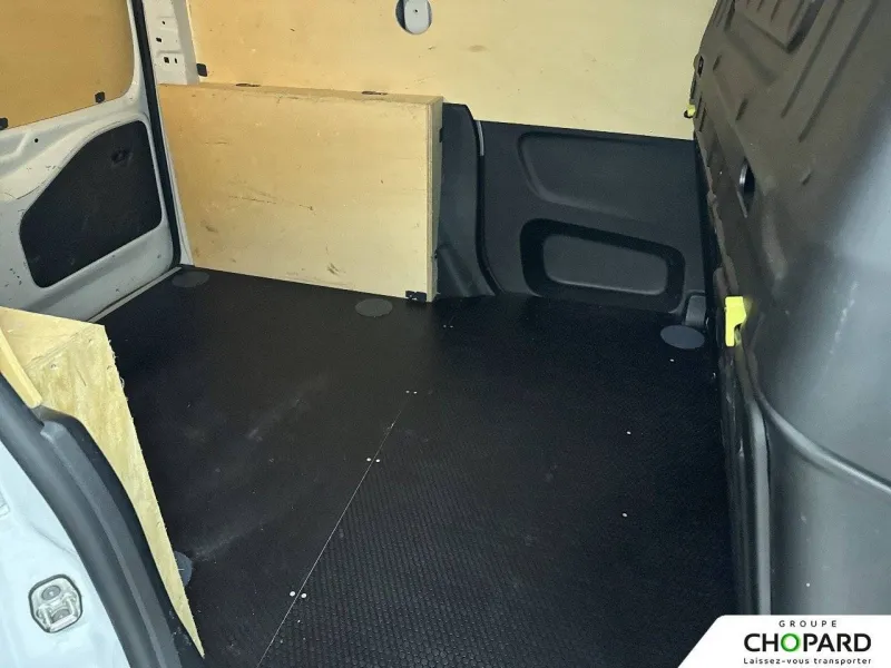 Image secondaire du véhicule 19