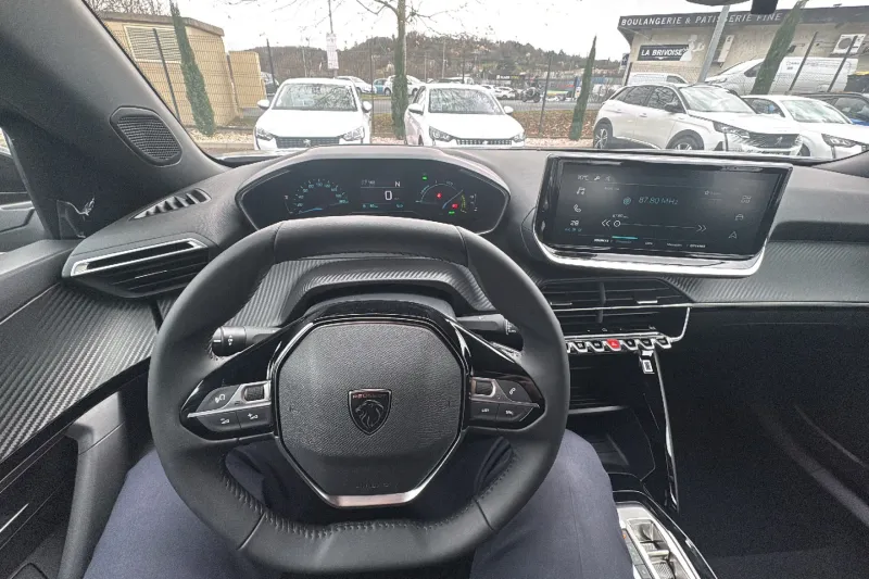 Image secondaire du véhicule 18