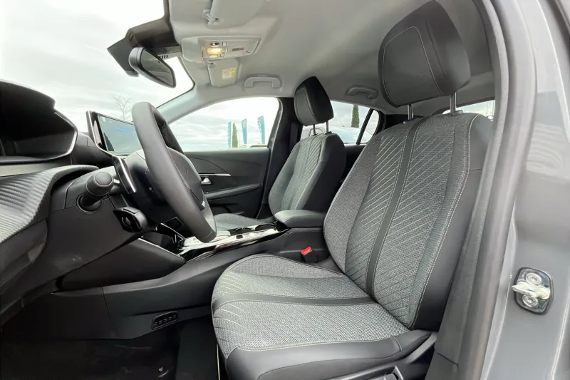 Image secondaire du véhicule 10