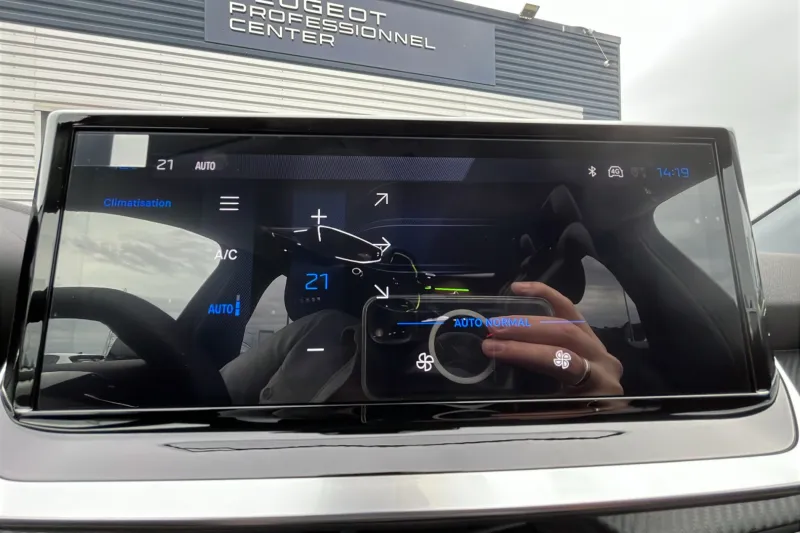 Image secondaire du véhicule 22