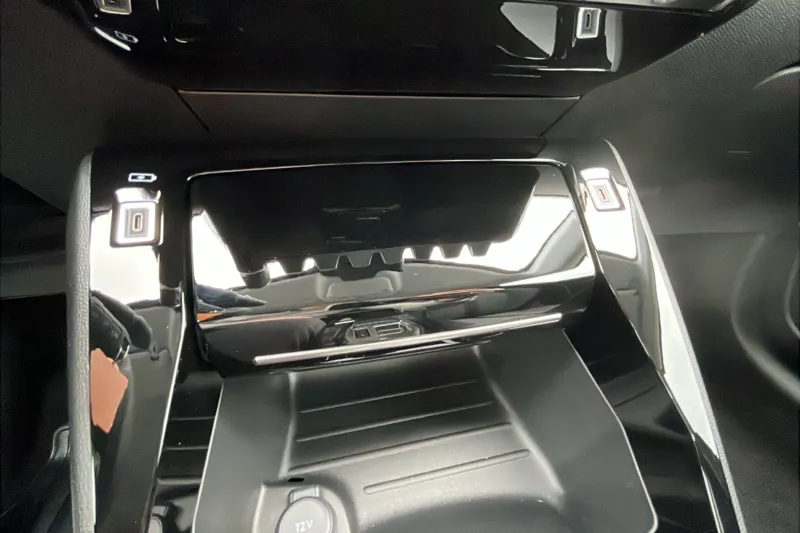 Image secondaire du véhicule 26