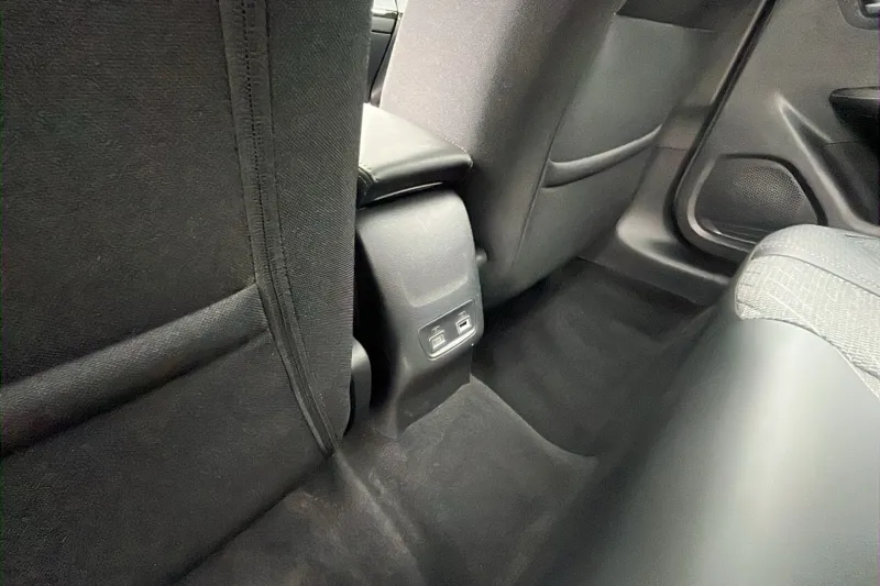 Image secondaire du véhicule 45