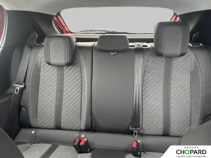 Image secondaire du véhicule 33