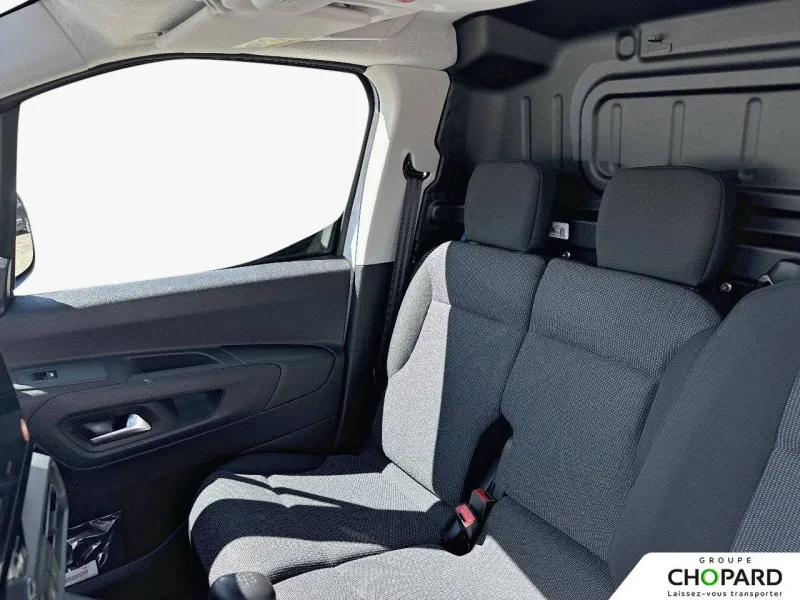 Image secondaire du véhicule 27