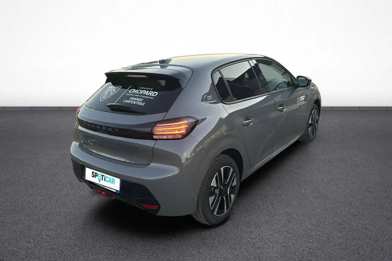 Image secondaire du véhicule 4