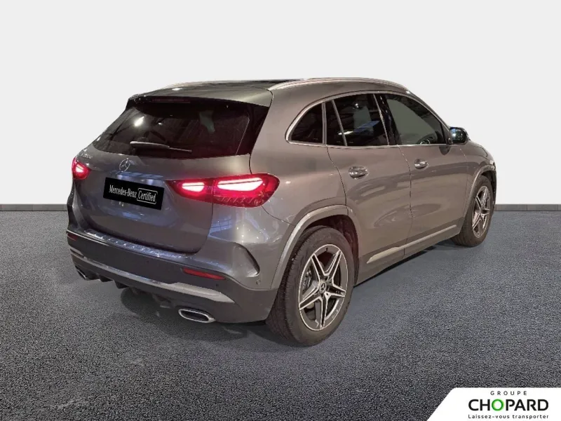 Image secondaire du véhicule 4