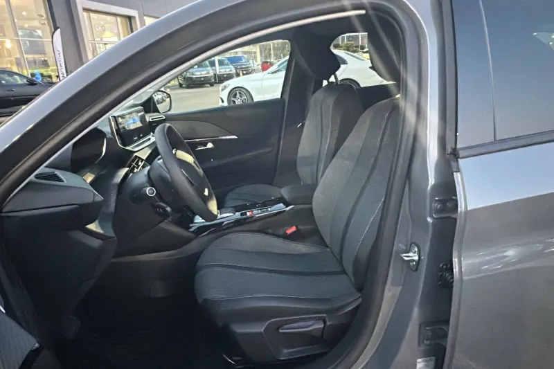 Image secondaire du véhicule 8