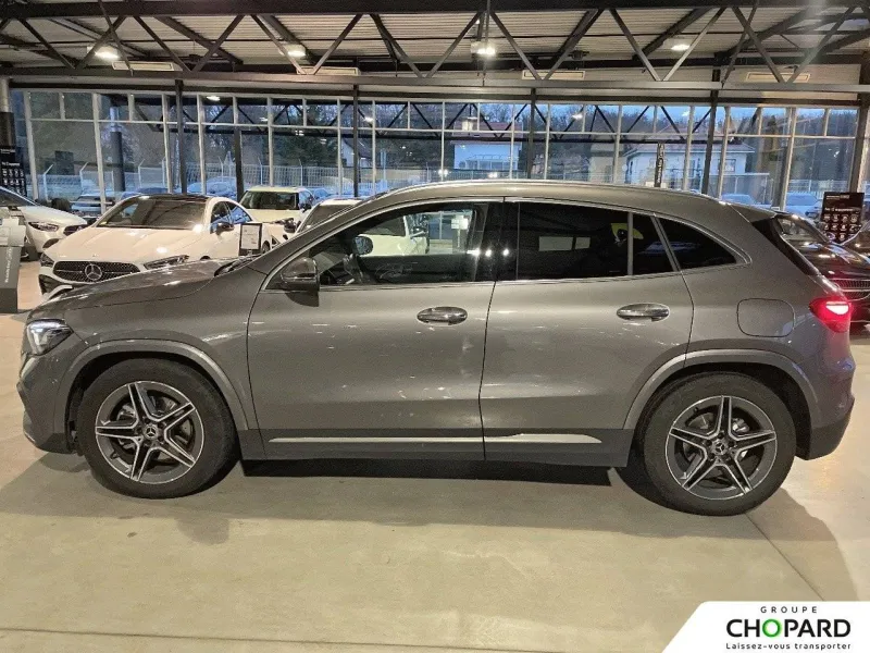 Image secondaire du véhicule 38