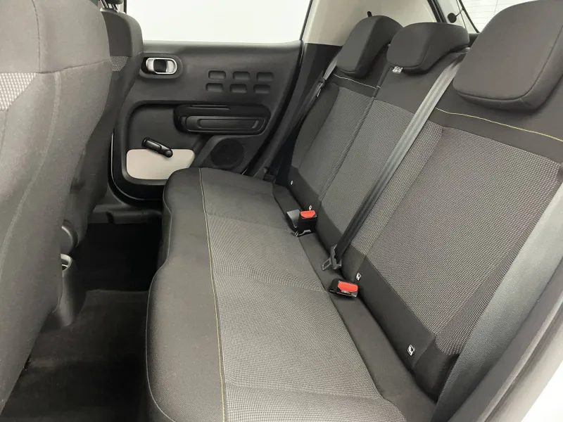 Image secondaire du véhicule 16