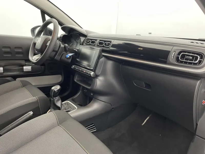 Image secondaire du véhicule 25