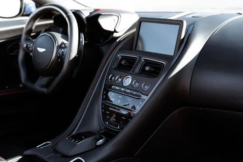 Image secondaire du véhicule 24