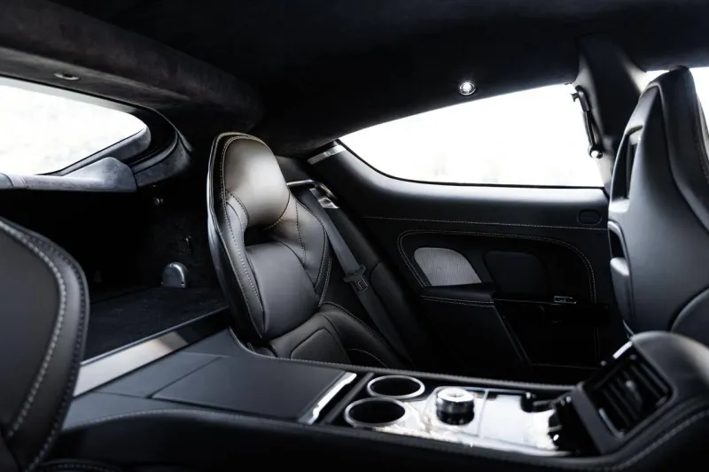 Image secondaire du véhicule 23