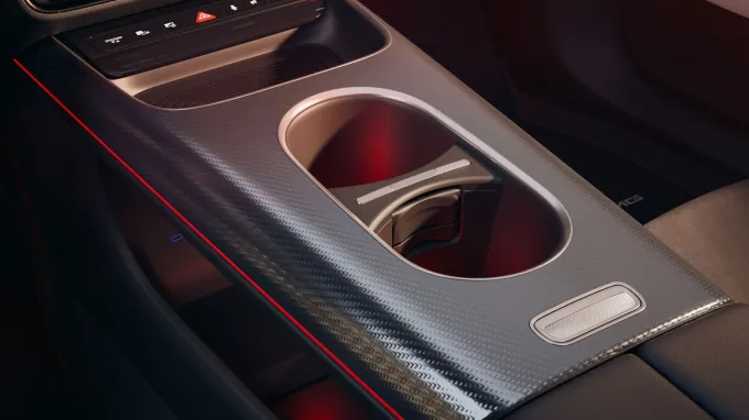 Nouveau Mercedes CLA : console centrale