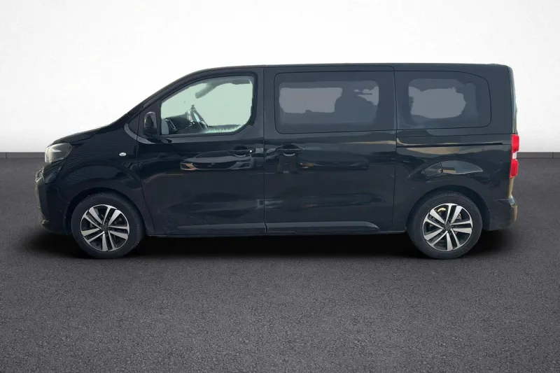 Image secondaire du véhicule 9