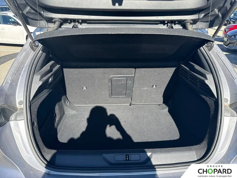 Image secondaire du véhicule 9