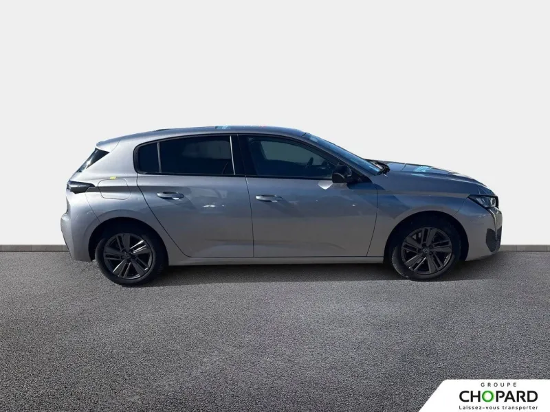 Image secondaire du véhicule 10