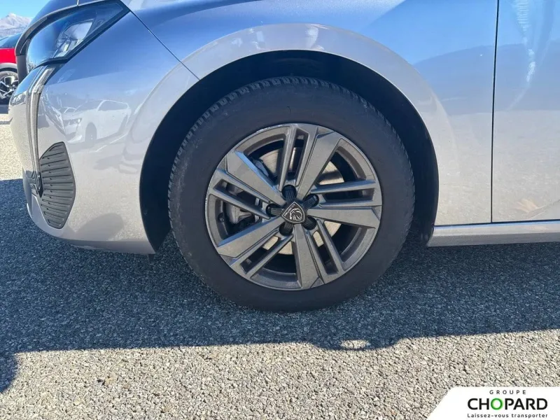 Image secondaire du véhicule 24