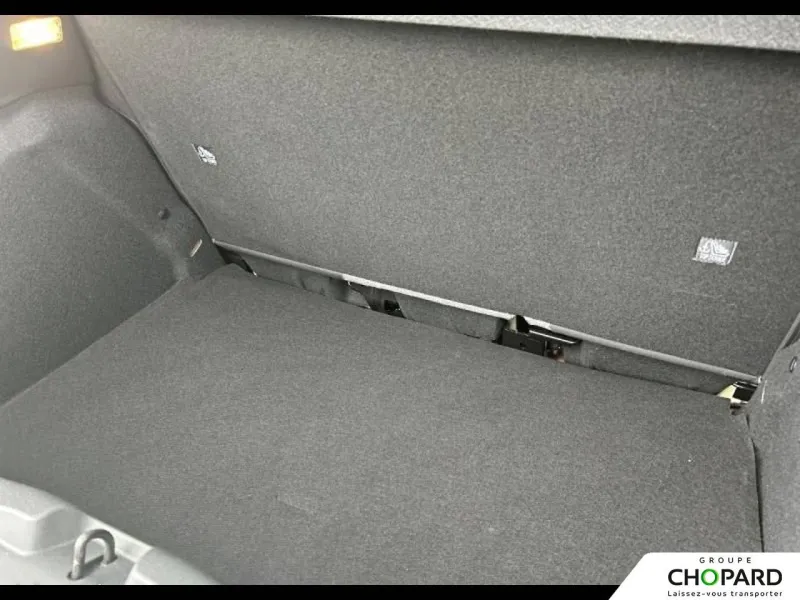 Image secondaire du véhicule 9