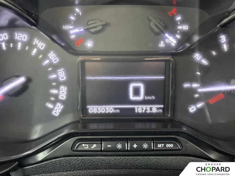 Image secondaire du véhicule 15