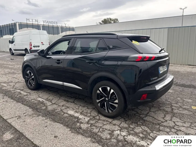 Image secondaire du véhicule 8