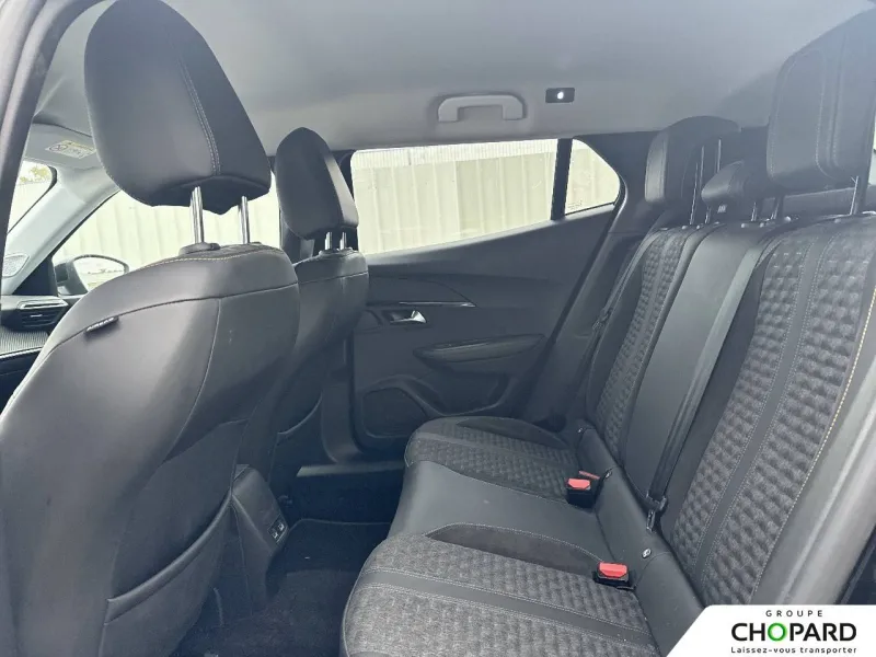 Image secondaire du véhicule 12