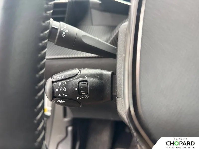 Image secondaire du véhicule 15