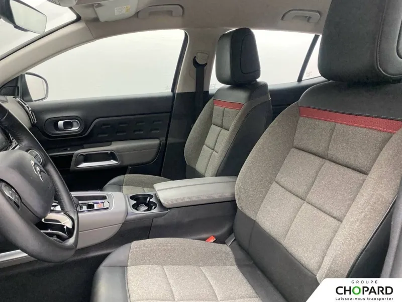 Image secondaire du véhicule 12