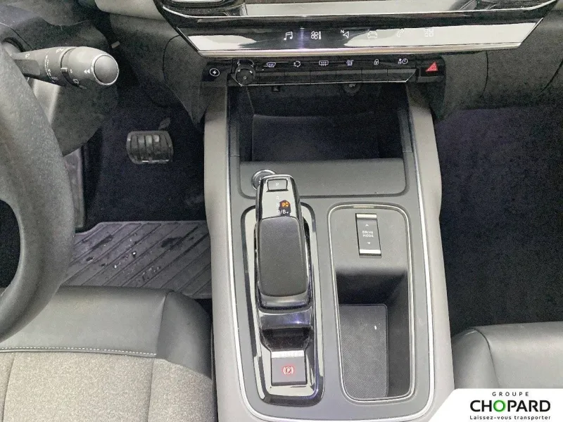 Image secondaire du véhicule 22