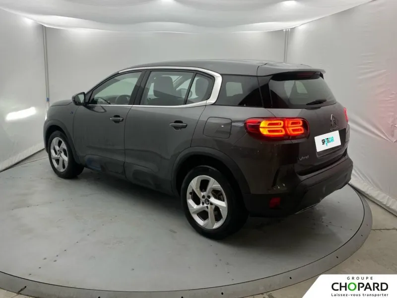 Image secondaire du véhicule 36