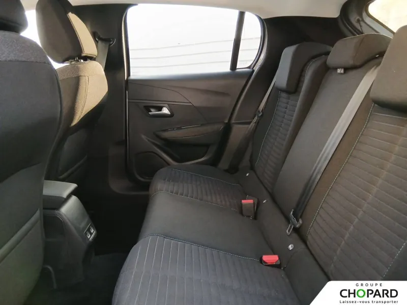 Image secondaire du véhicule 12