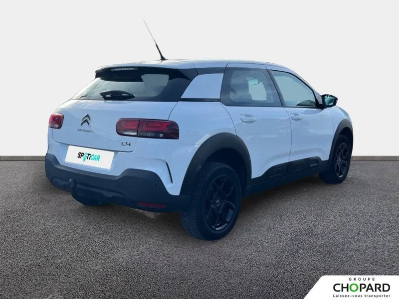 Image secondaire du véhicule 9