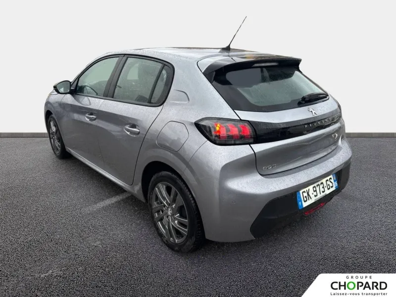 Image secondaire du véhicule 8