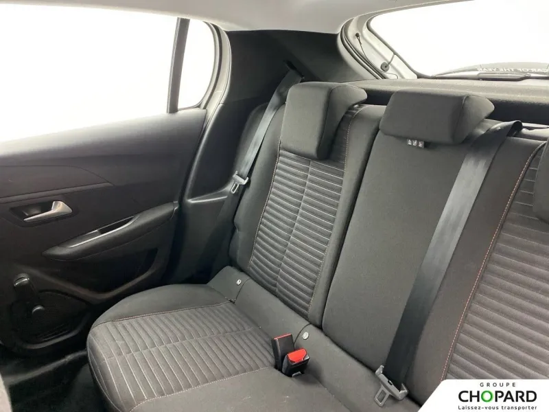 Image secondaire du véhicule 19