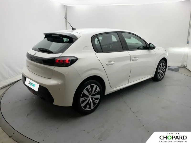 Image secondaire du véhicule 32