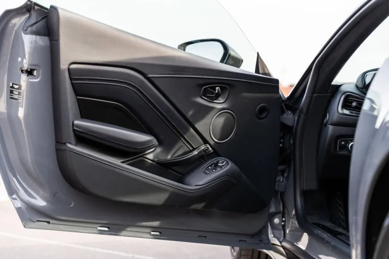 Image secondaire du véhicule 28