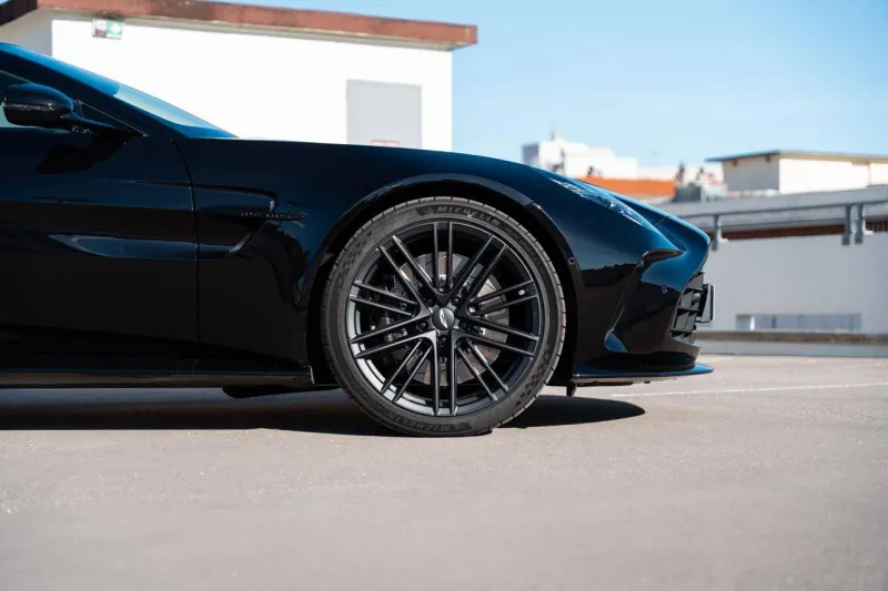 Image secondaire du véhicule 12