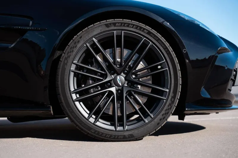 Image secondaire du véhicule 13