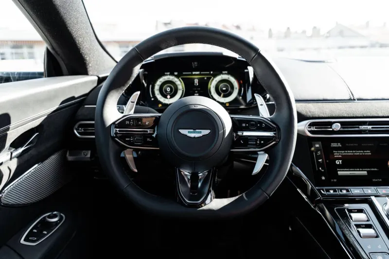 Image secondaire du véhicule 24