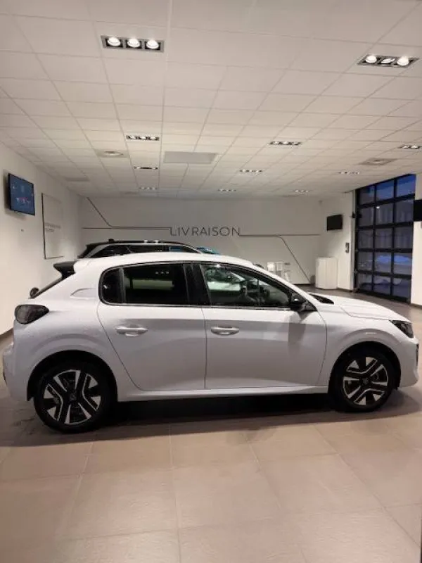 Image secondaire du véhicule 8