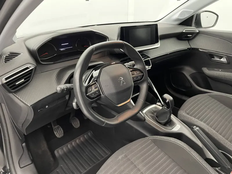 Image secondaire du véhicule 32