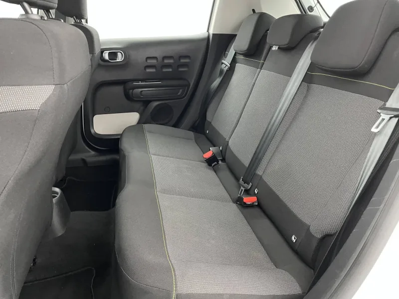 Image secondaire du véhicule 16