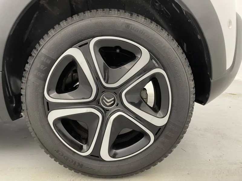 Image secondaire du véhicule 17