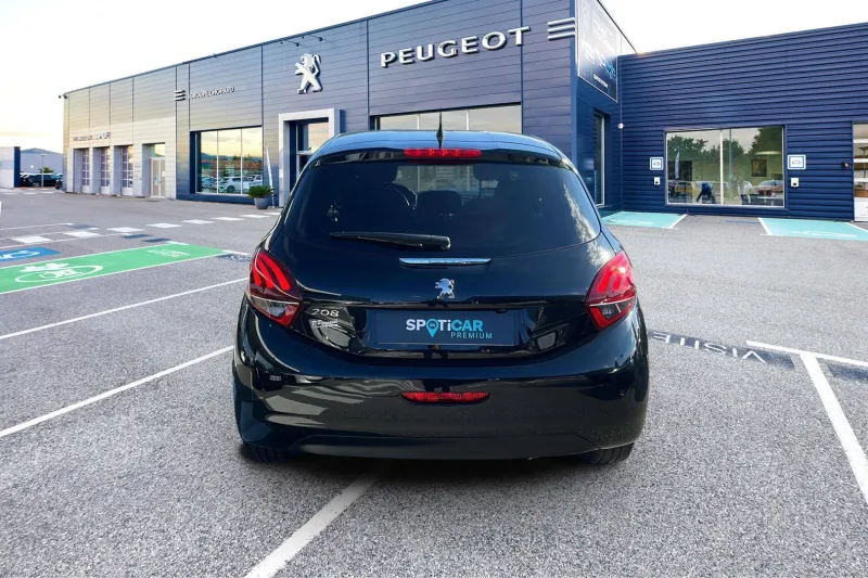 Image secondaire du véhicule 6