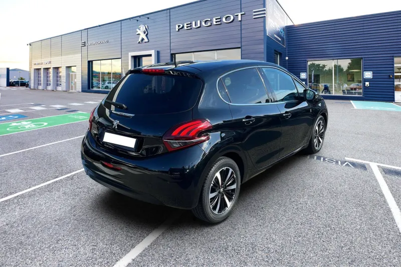 Image secondaire du véhicule 7