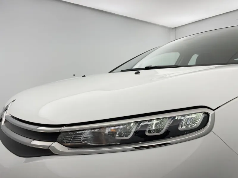 Image secondaire du véhicule 34