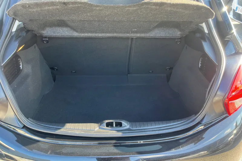 Image secondaire du véhicule 10