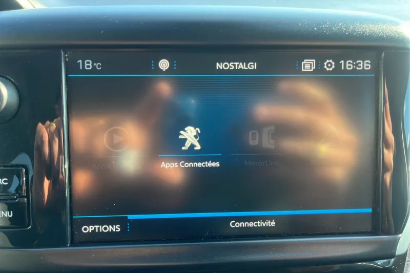 Image secondaire du véhicule 12