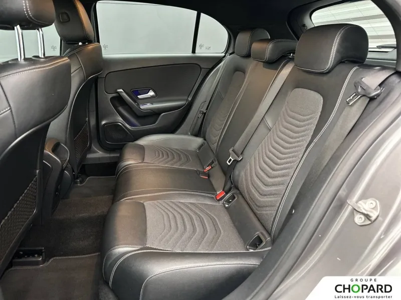 Image secondaire du véhicule 19