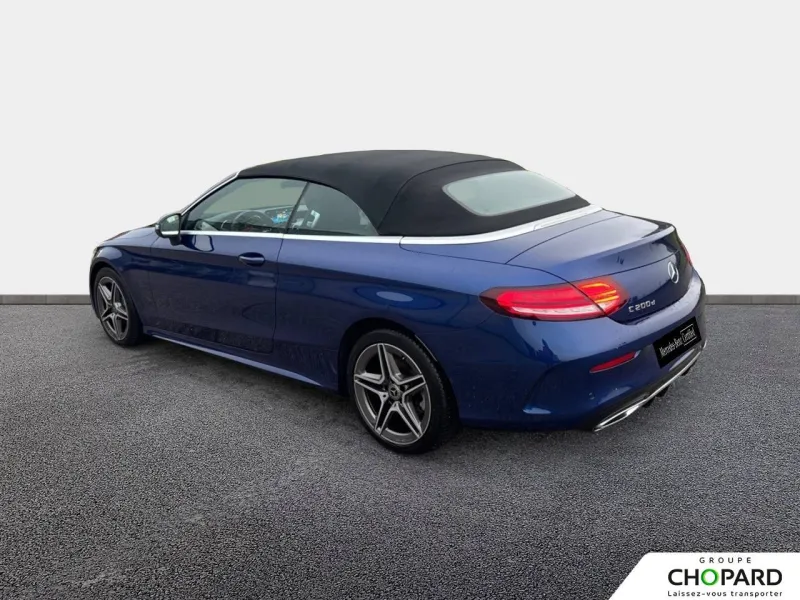 Image secondaire du véhicule 10